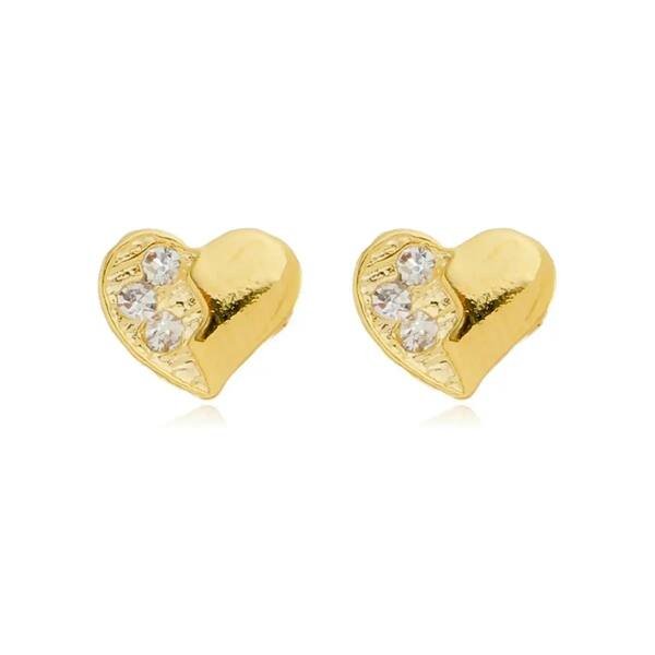 Brinco Coração com 3 Zircônias banhado a ouro 18 K